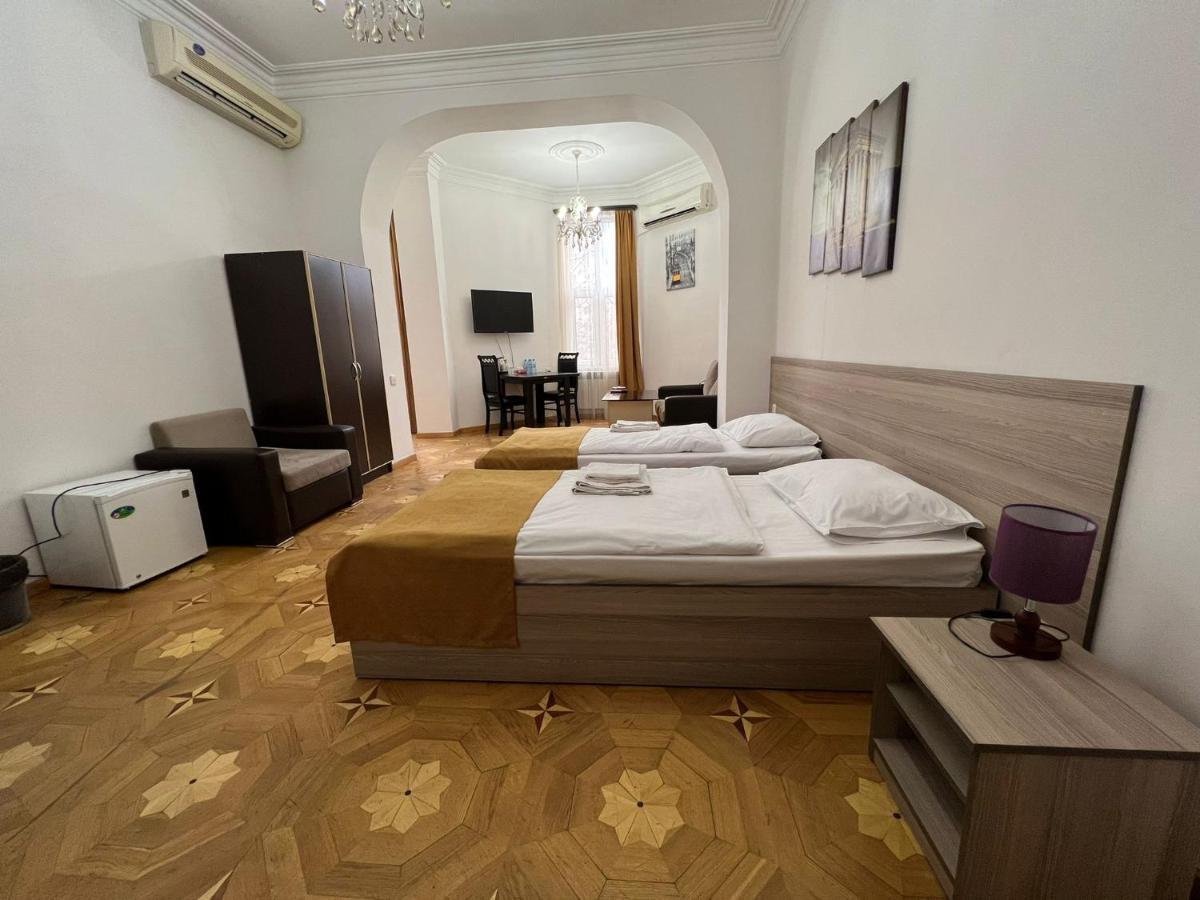 Olive Hotel Erevan Exterior foto