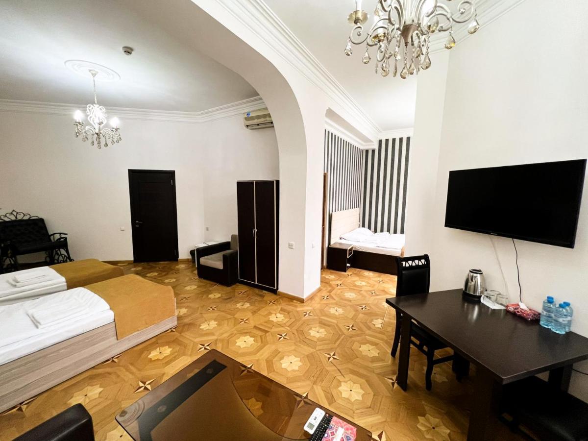 Olive Hotel Erevan Exterior foto